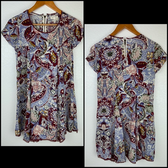 UO Silence + Noise Paisley Skater Babydoll Handkerchief Mini Dress - Picture 2 of 7